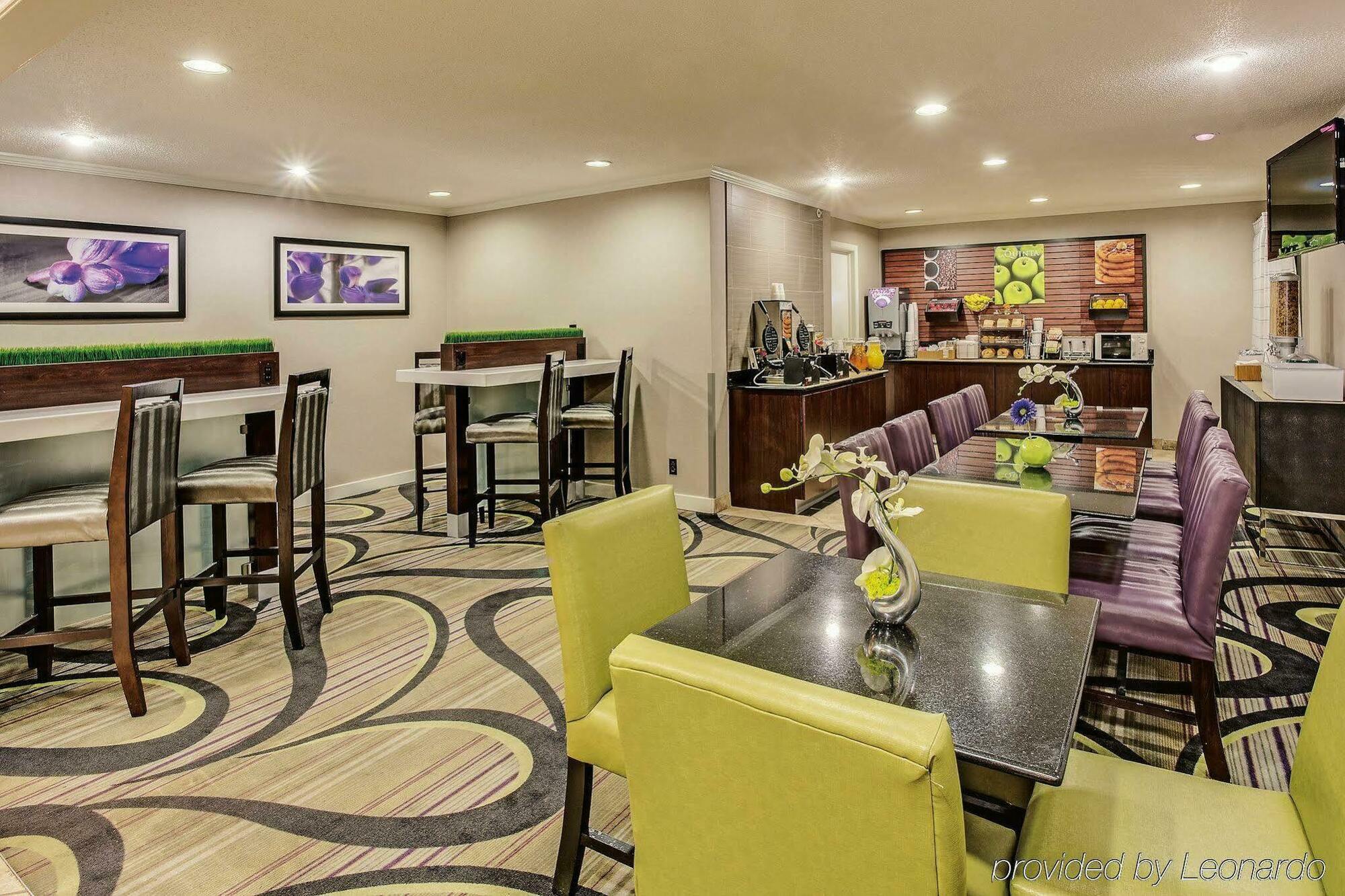 Hotel La Quinta By Wyndham Cleveland - Airport North Zewnętrze zdjęcie